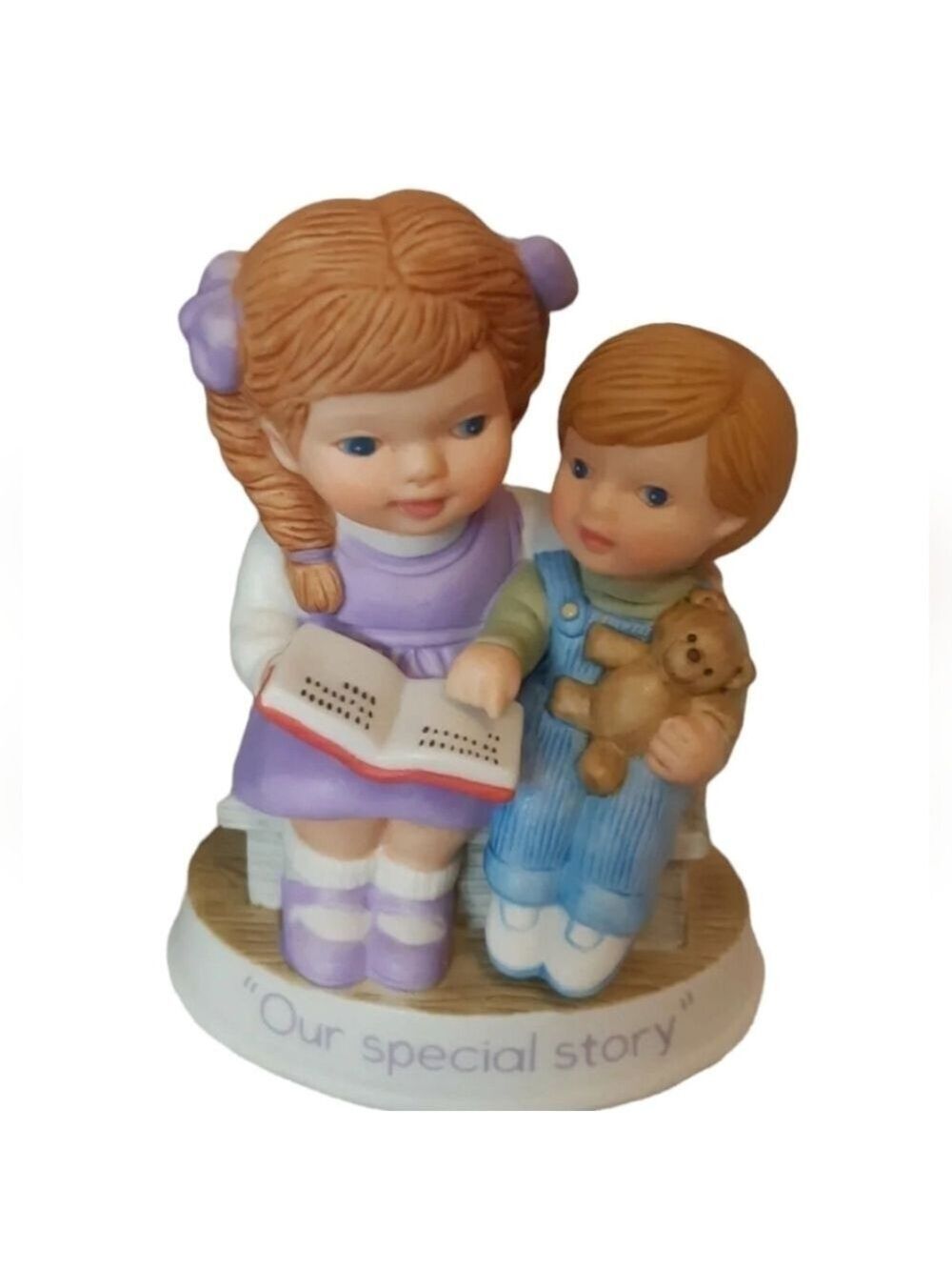 VTG AVON Tender Memories Porcelain figurine collection OUR SPECIAL STORY 1991